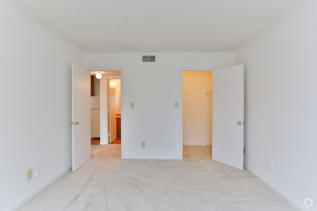 1BR,1BA_700 Ft² - habitaciones - Foxcroft Apartments