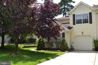 Building Photo - 110 Stoneham Dr
