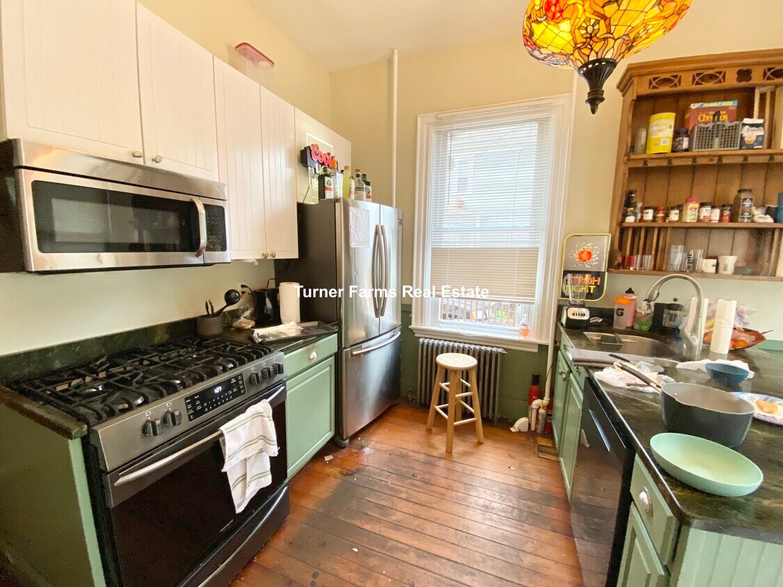Primary Photo - 76 Alleghany St