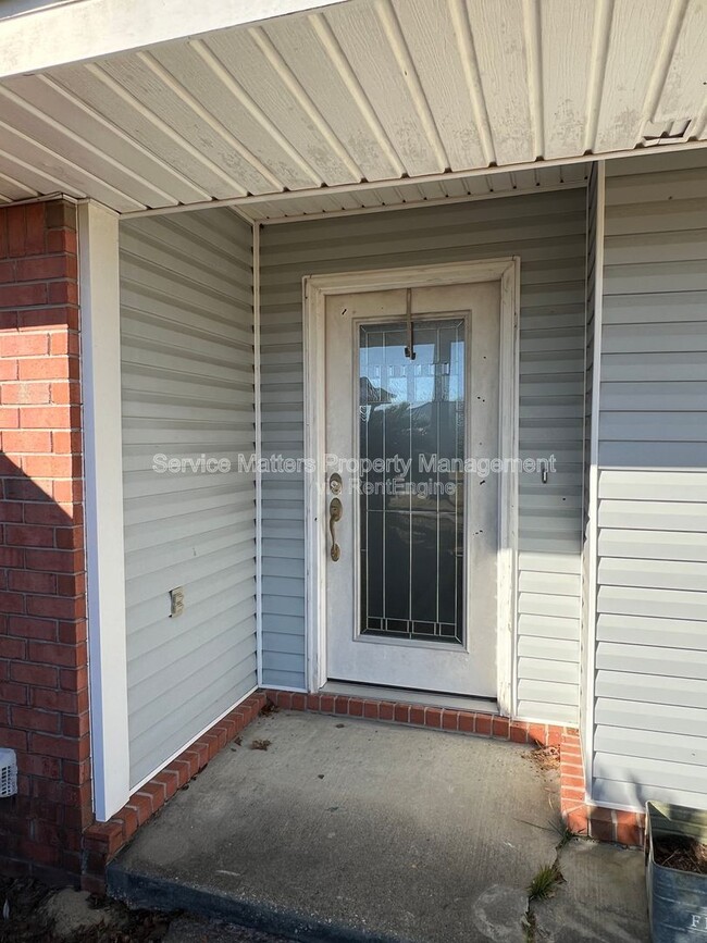 Foto del edificio - 1216 Bartram Ln