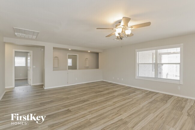 Foto del edificio - 13636 E Shadow Pines Ln