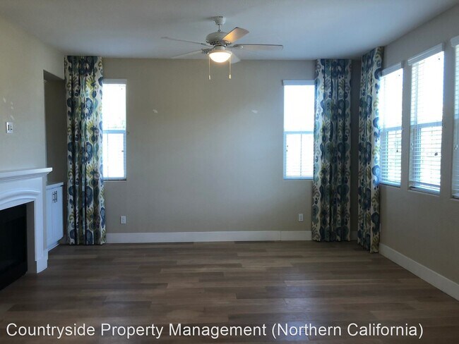 Building Photo - 3 br, 2.5 bath House - 9301 Vintner Circle