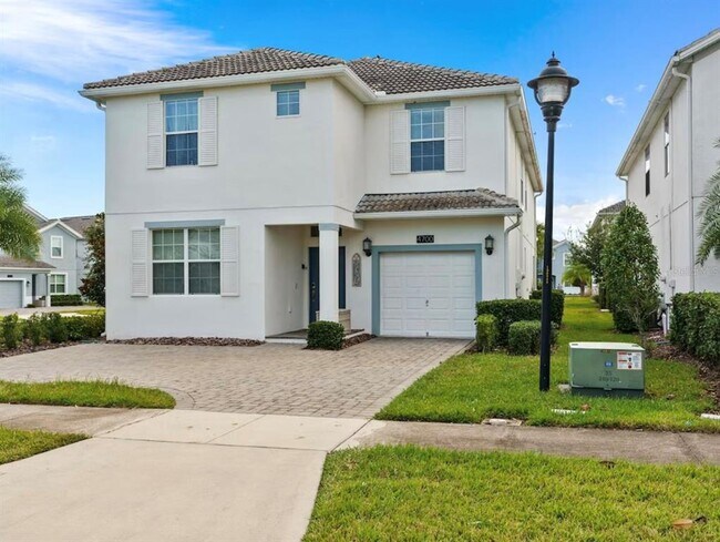 Building Photo - 4700 Sleepy Hollow Dr