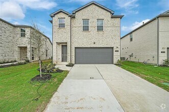Building Photo - 3200 Cordelia Dr