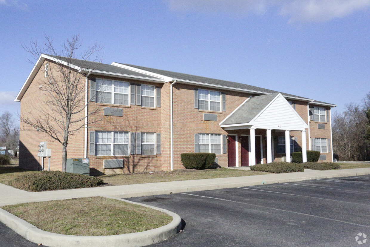 Primary Photo - Lindsey Terrace Apartments