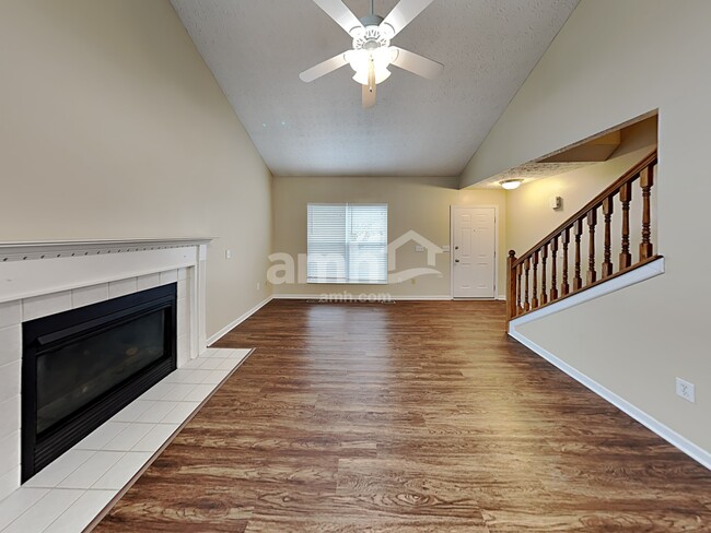 Building Photo - 6529 Hemmingford Dr