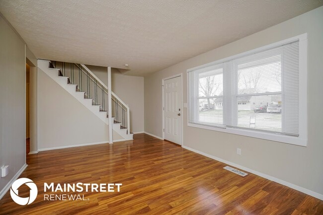Building Photo - 1290 Elderwood Ave