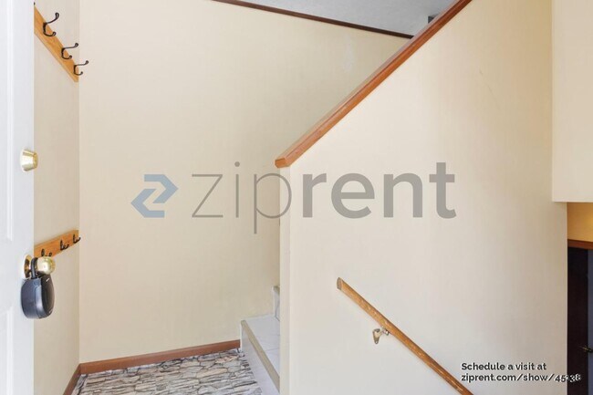 Foto del edificio - 724 W Belmont Ave