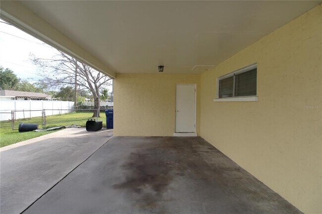 Foto del edificio - 520 63rd Ave E