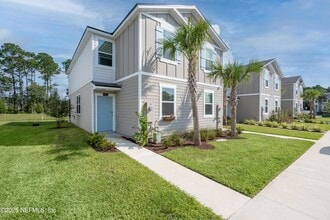 Building Photo - 40 Crisanto Rd