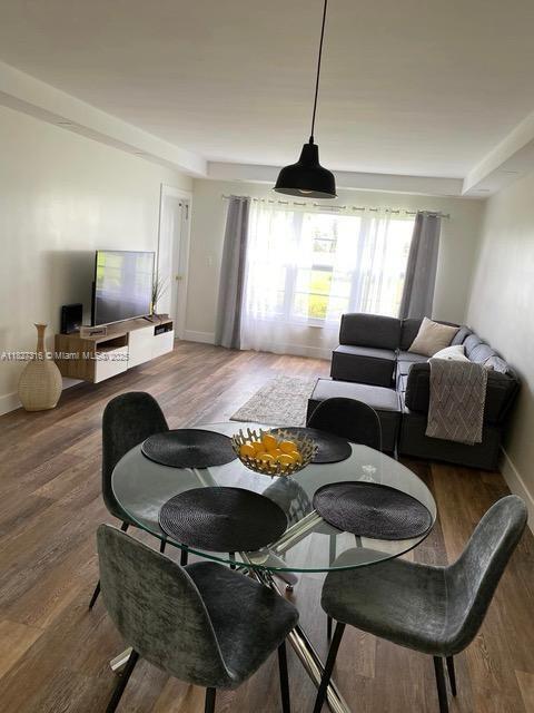 Foto del edificio - 3050 N Palm Aire Dr