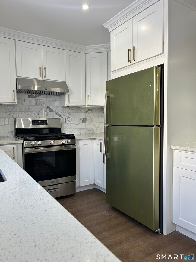 Foto del edificio - 54 Forest St