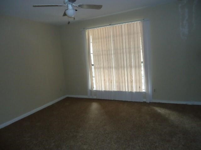 Foto del edificio - 12500 Sandpiper Dr