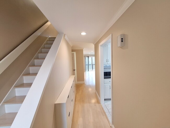 Foto del edificio - 238 Skyview Dr