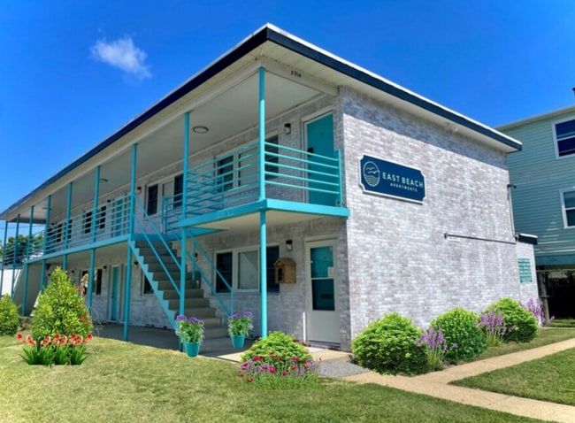 Interior Photo - East Beach Apartments