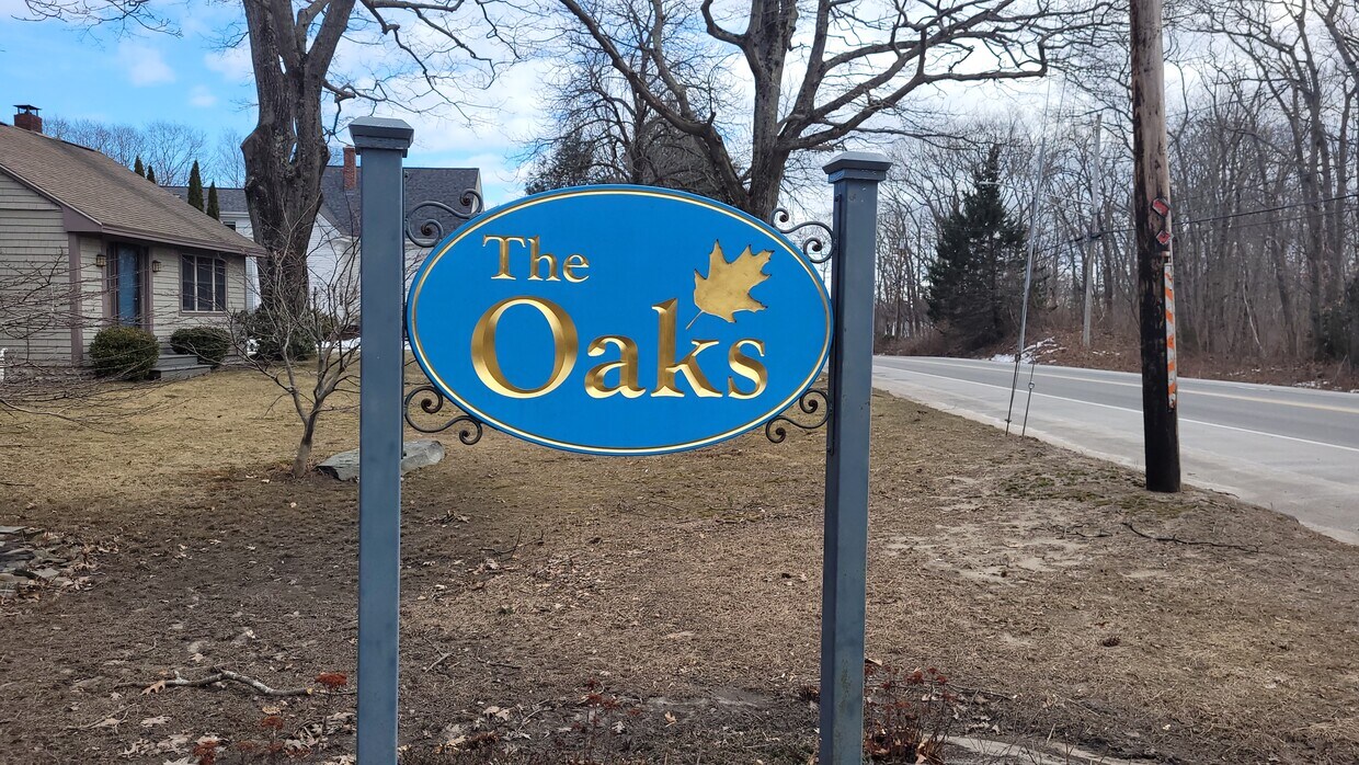 Primary Photo - 19 Oakview Dr