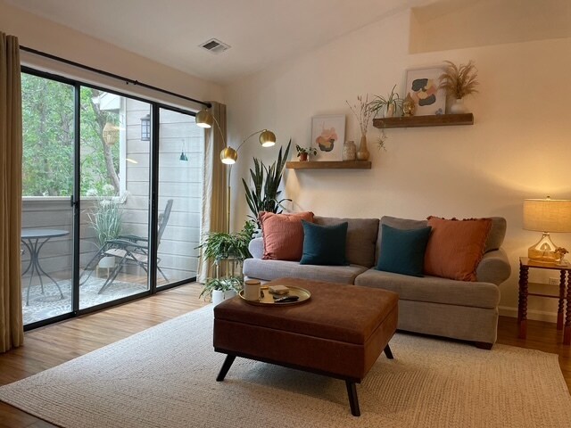 Foto del edificio - 7414 S Alkire St