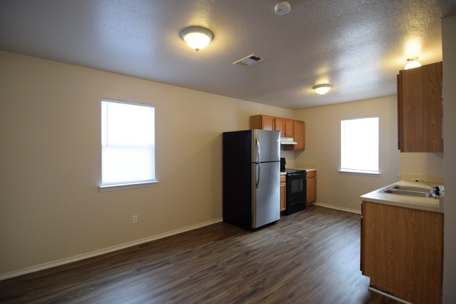 Building Photo - 3706 Palmtree Ln