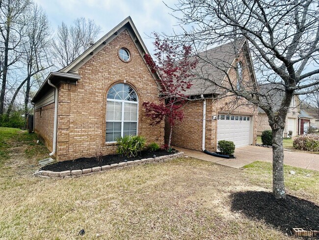 Foto del edificio - Glen Ridge Subdivision! Large Bonus Room U...