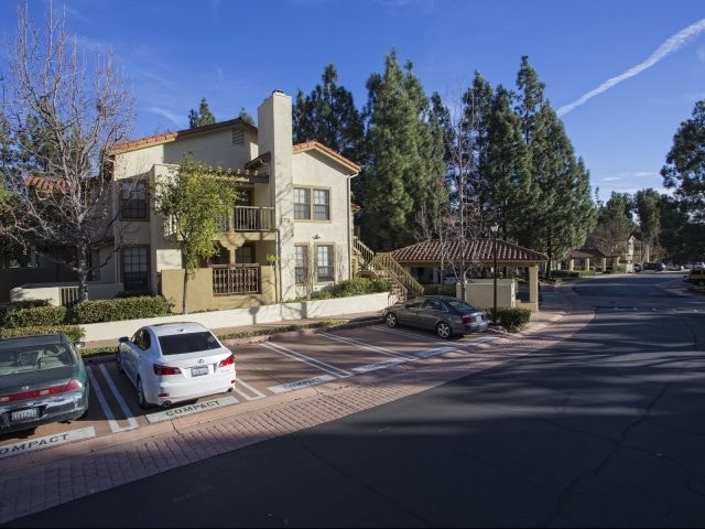 Westcreek Apartments Rentals Westlake Village, CA