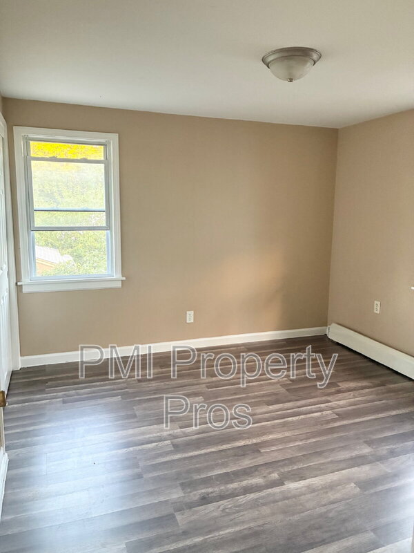 Foto principal - 4626 N 39th St