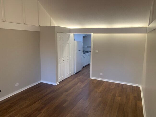 Building Photo - 130 Fairway Ave