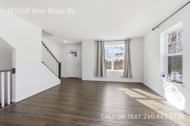 Building Photo - 10165 -B High Ridge Rd