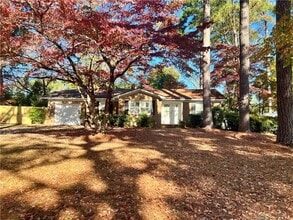 Building Photo - 419 Southwick Dr