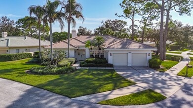 Building Photo - 2960 Sandringham Pl