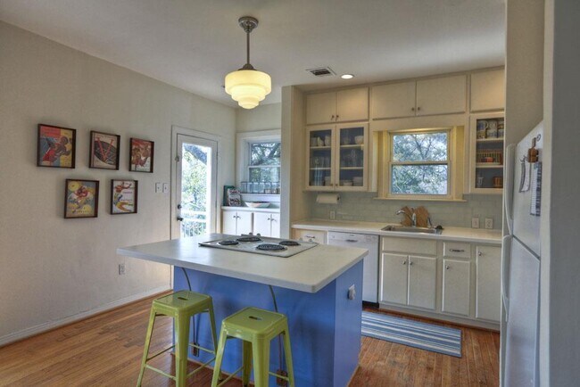 Foto del edificio - 1625 Hawthorne St