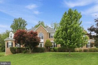 Building Photo - 13010 Boswell Ct