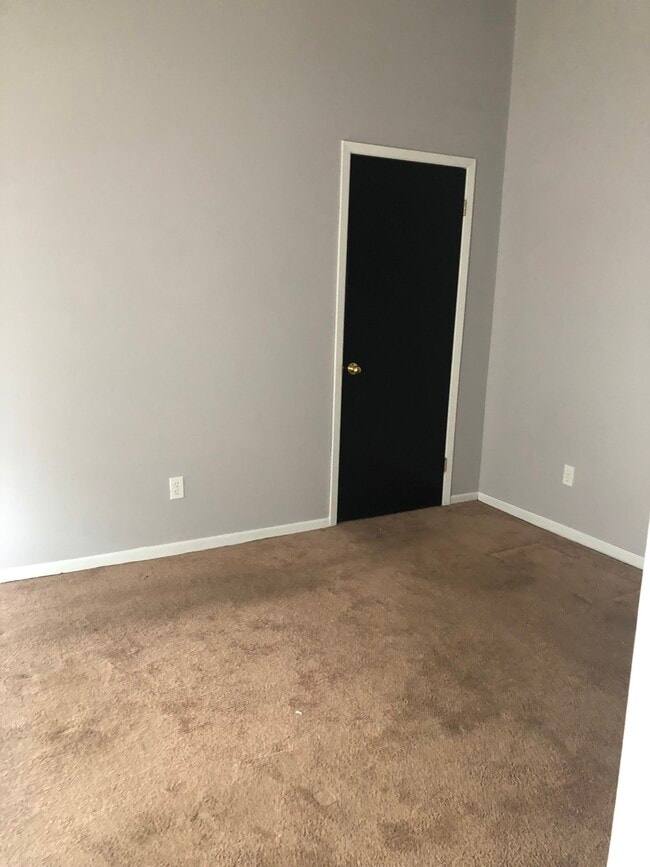 328 N 34th St Unit 328 N 34TH Street, Milwaukee, WI 53208 Apartments