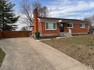 Building Photo - 5407 Lois Ave