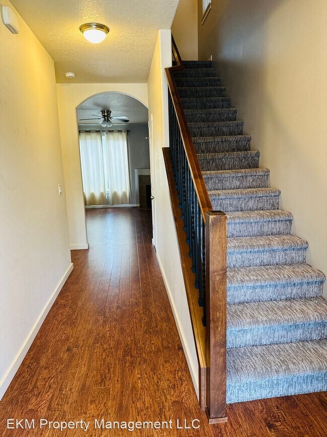 Foto del edificio - 4 br, 2.5 bath House - 10104 NE 144th Court