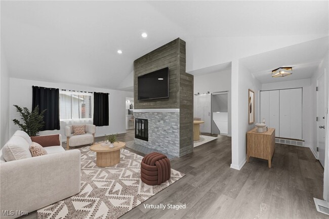 Foto del edificio - 6677 Crenshaw Dr