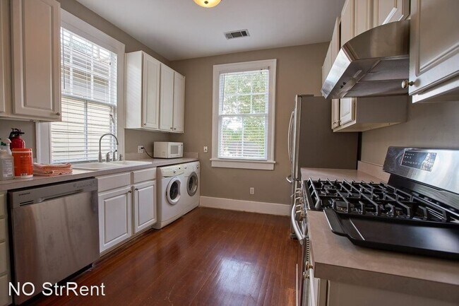 Building Photo - 2 br, 1 bath House - 729 Fern St.