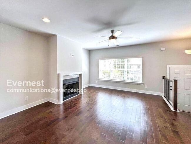 Building Photo - 3783 Oxford Cir