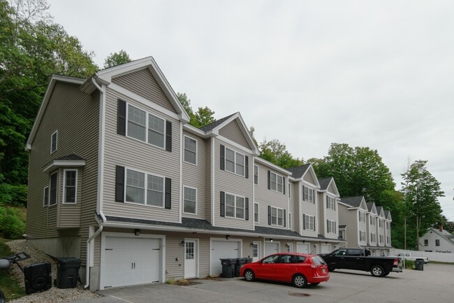 Building Photo - 21 Jefferson Dr