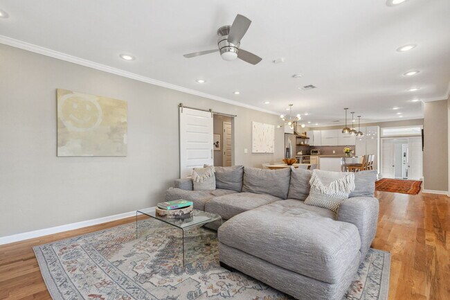 Foto del edificio - 2523 NW 57th St