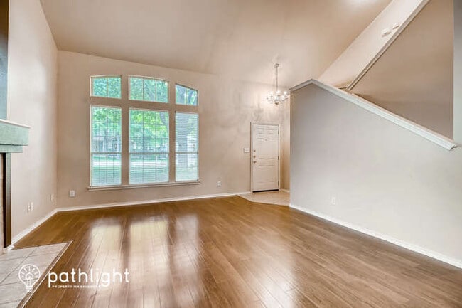 Building Photo - 1124 Berry Creek Dr