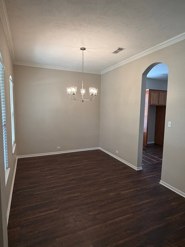 Foto del edificio - 12726 Benton Park Ln