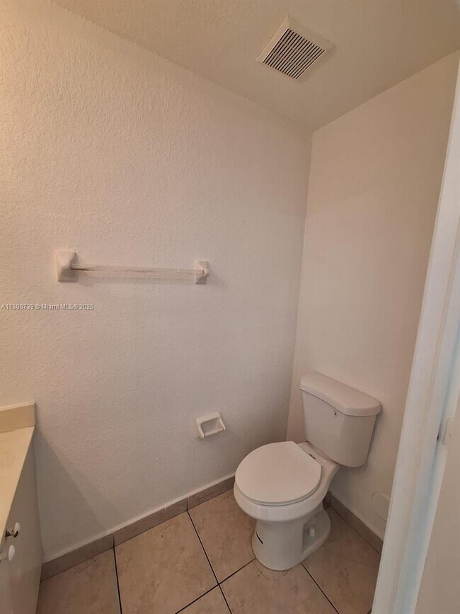 Foto del edificio - 1654 SE 31st Ct