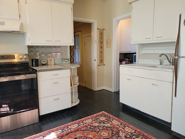 Foto del edificio - 420 St John St