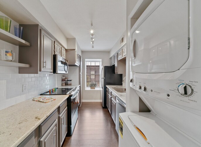 7834 Broadway-1605.02 - 7834 Broadway-1605.02