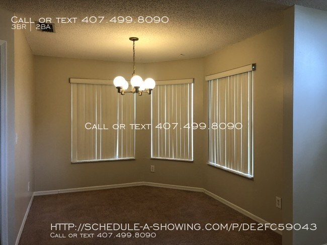 Foto del edificio - 955 Forest Ridge Ct