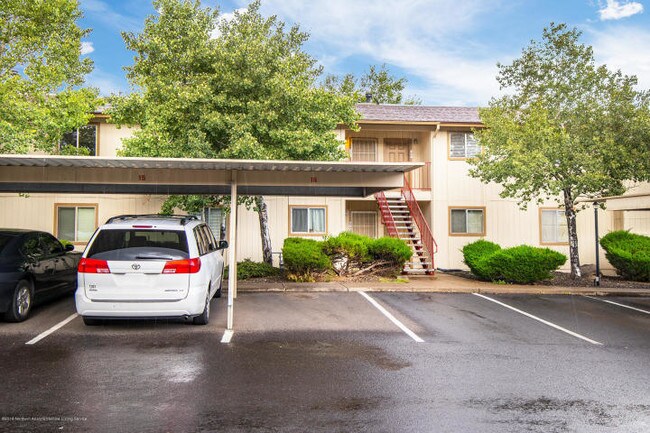 Foto del edificio - 2401 West St