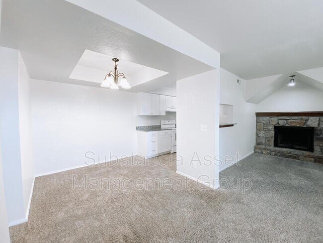 Building Photo - 14401 N Pennsylvania Ave