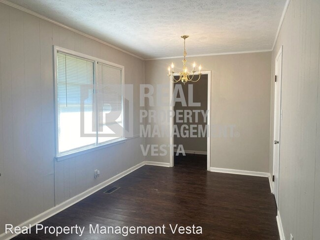 Building Photo - 5 br, 2 bath House - 4685 Sylvester Cir S