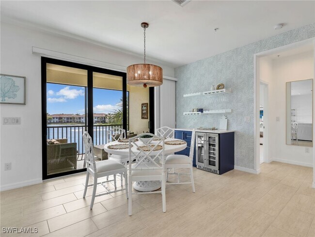 Foto del edificio - 15177 Butler Lake Dr