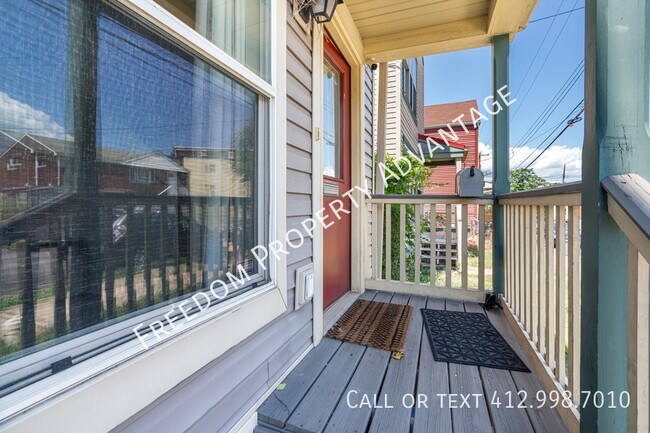 Building Photo - 3510 Frazier St